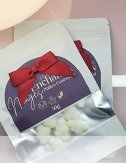 Fondants parfumés en forme de nuages délicats en cire végétale. Senteur gourmande biscuitée chocolat.Madeleine de Pourpre.