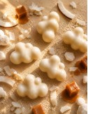 Fondants parfumés en forme de nuages de cire. Senteur solaire caramel,noix de coco,café. Cire végétale. Madeleine de Pourpre.
