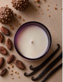Bougie parfumée gourmande. Cire végétale colza-coco. Combustion propre sans paraffine. Madeleine de Pourpre.