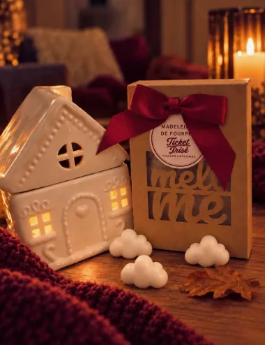Coffret cadeau fondants parfumés. 15 nuages dans sa boîte originale.
Madeleine de Pourpre.