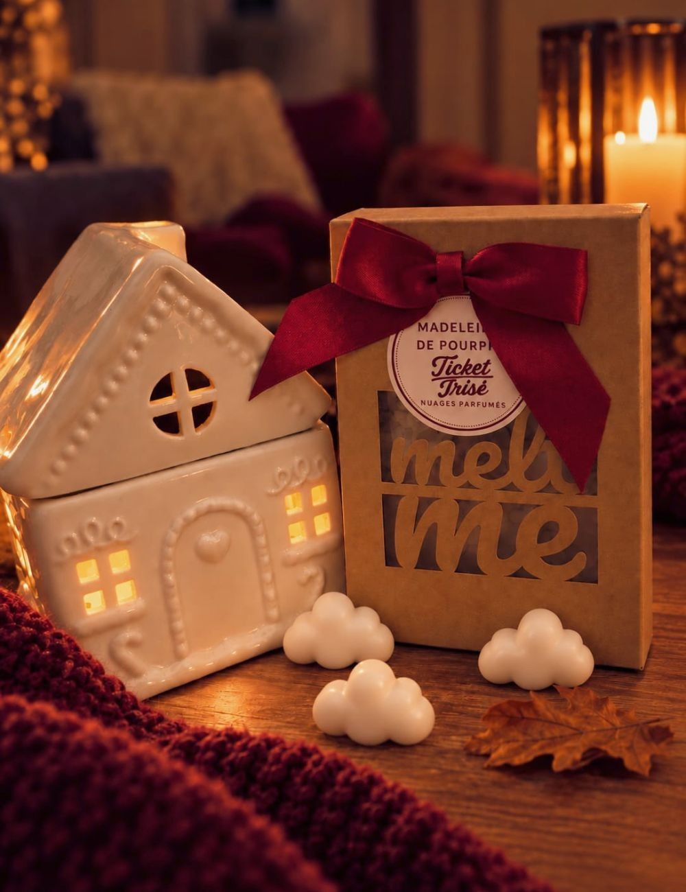 Coffret cadeau fondants parfumés. 15 nuages dans sa boîte originale.
Madeleine de Pourpre.