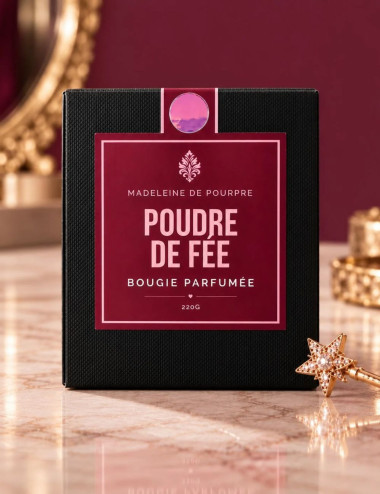 Bougie parfumée magique poudre de fée. Notes poudrées et luxueuses.
Lys,musc,pomme. Cire végétale premium. Madeleine de Pourpre.